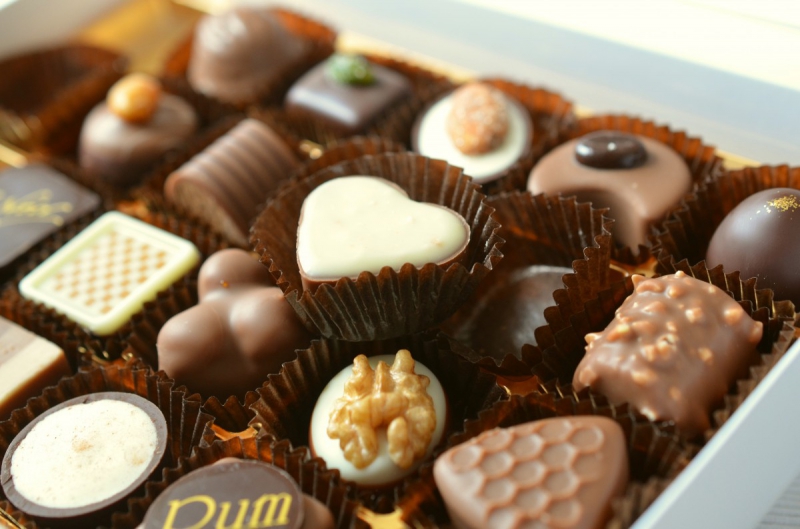 chocolaterie-BAUDUEN-min_chocolates_food_candy_calories_nibble_chocolate_heart-782043